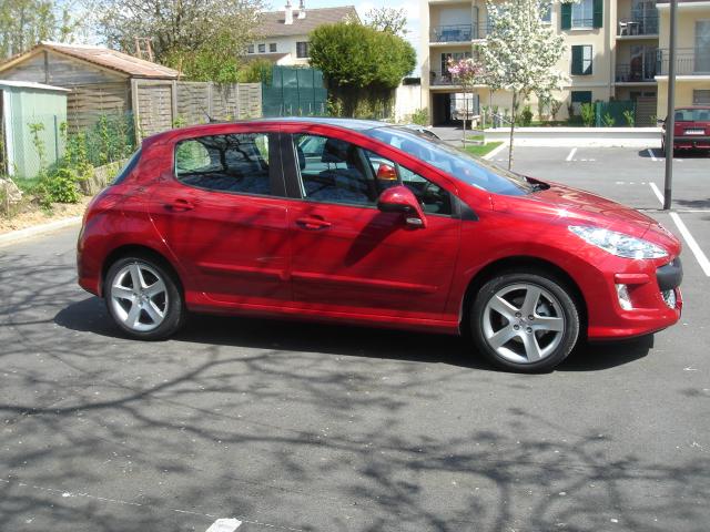 http://www.forum-peugeot.com/Forum/mesimages/23069/308 Feline HDi 110 Rouge Babylone 15.jpg